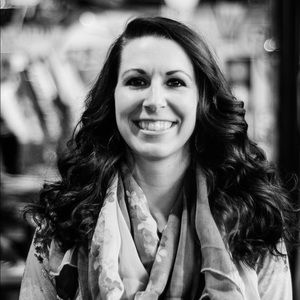 Meet your Posher, Dena